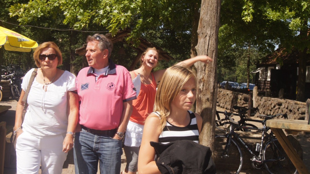 DSC01444 [1600x1200]-site.jpg